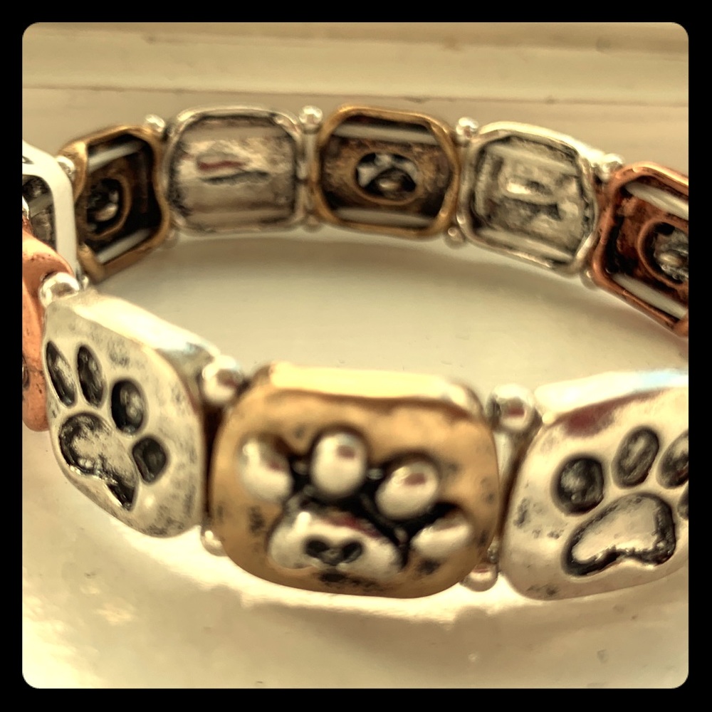DOGGY PAWS BRACELET